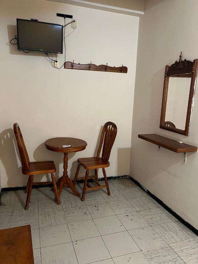 Hotel Paris San Juan de los Lagos Zewnętrze zdjęcie